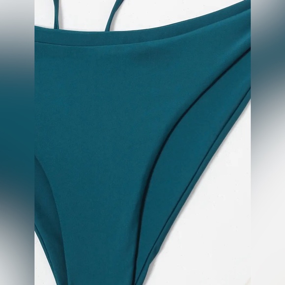 Criss Cross Teal Green Strap Bikini 👙 - Picture 4 of 5